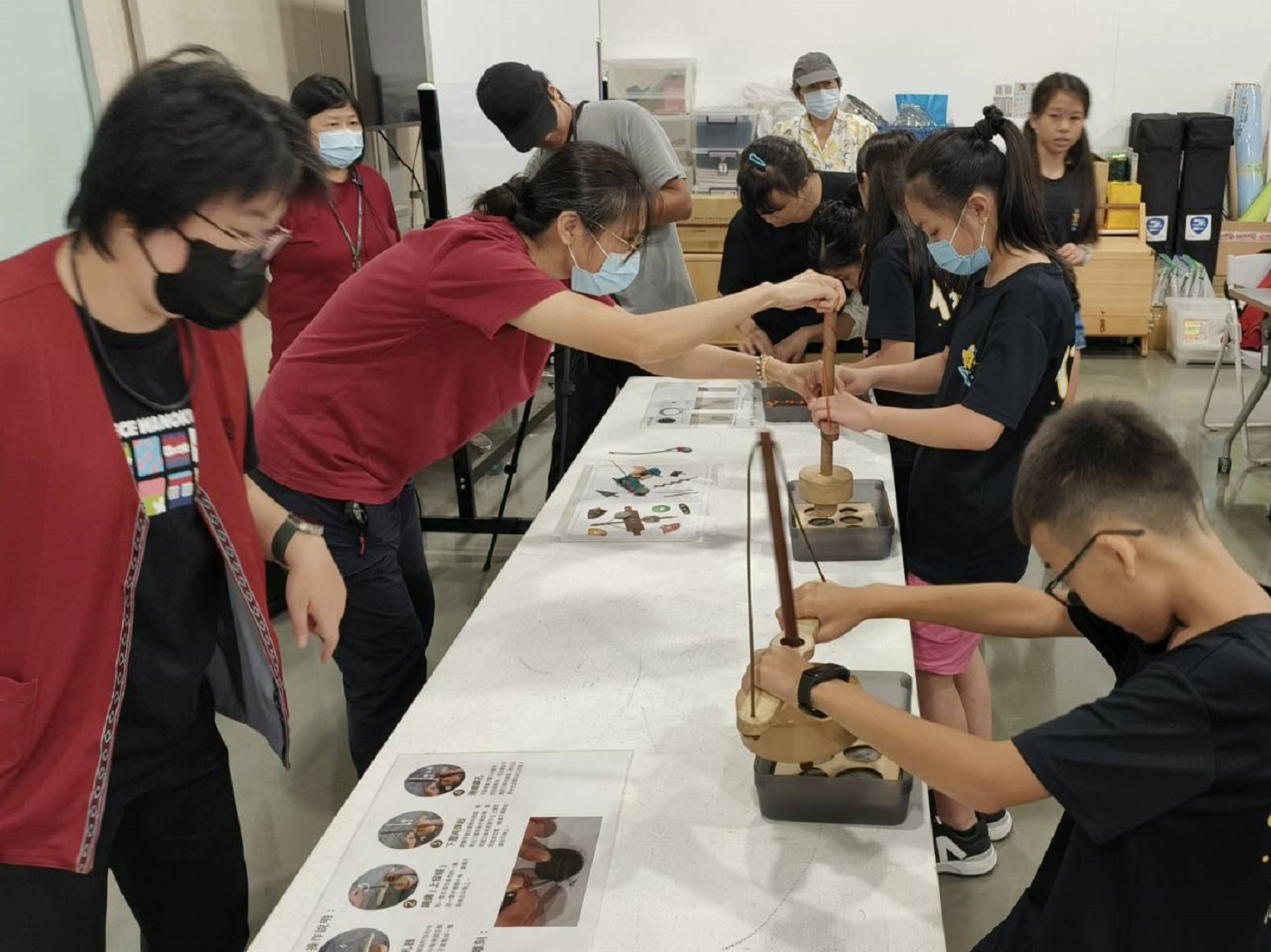 09_參觀新竹241藝術空間，動手做一幅屬於自己的展覽海報-1